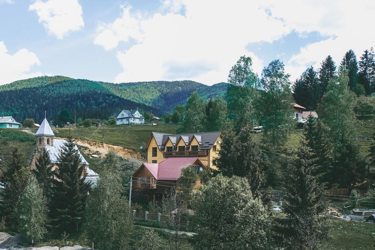 Skarbivka Hotel Vorokhta Exterior photo