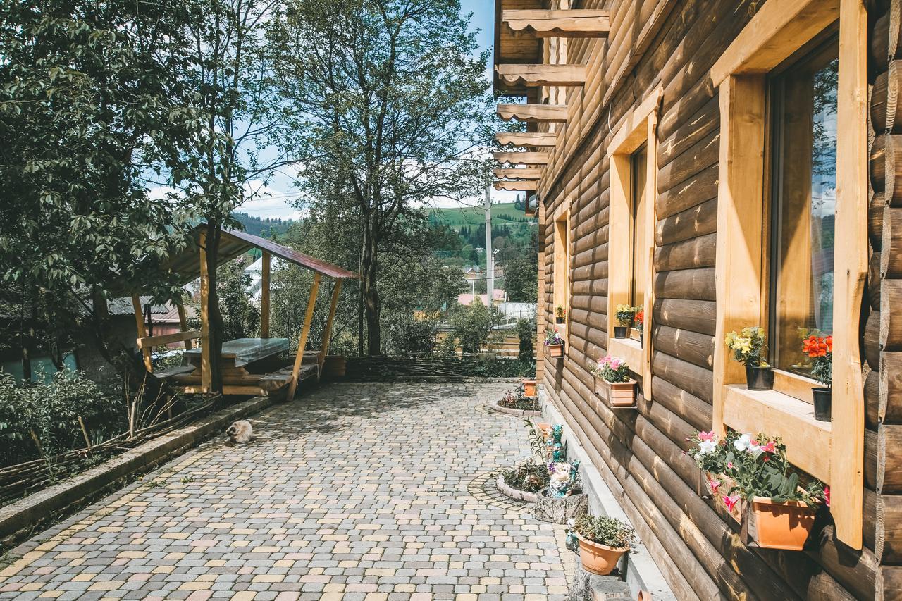 Skarbivka Hotel Vorokhta Exterior photo